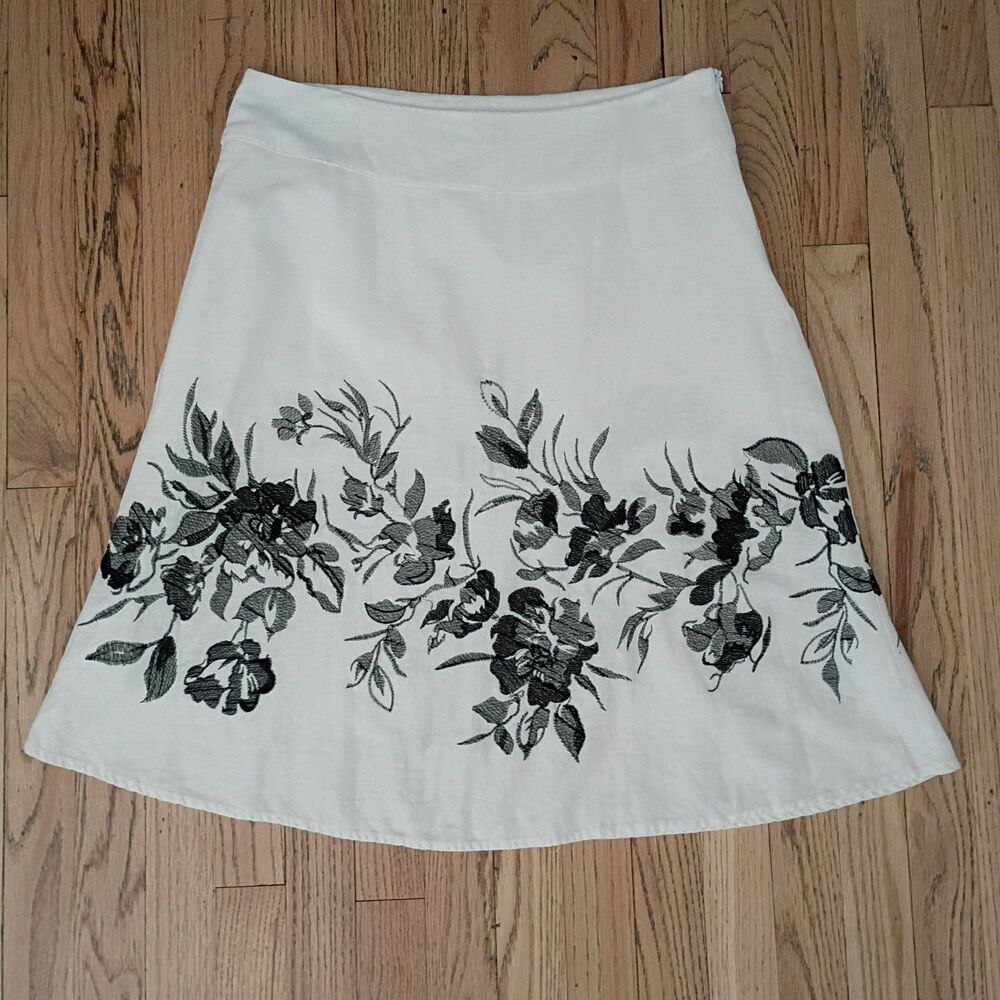 Lily Stanhope Women's Size 12 Linen Blend Floral Embroidered Lined Skirt Zipper